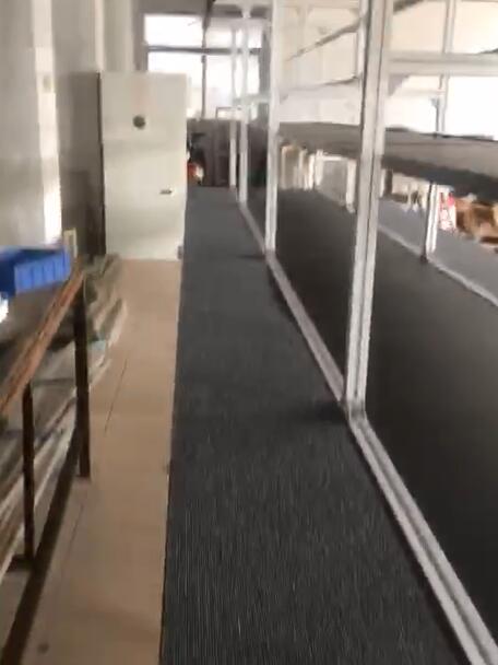 電子組裝流水線